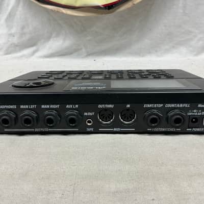 Alesis SR-16 Drum Machine 2010s - Black image 4