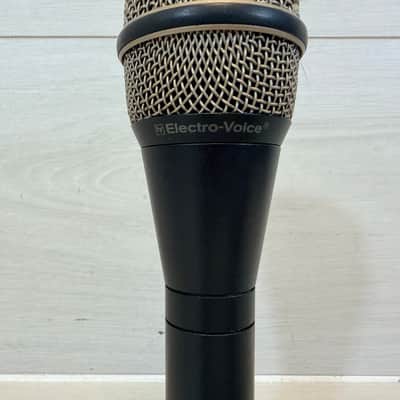 Electro-Voice PL80A Supercardioid Dynamic Vocal Microphone 2000's image 2