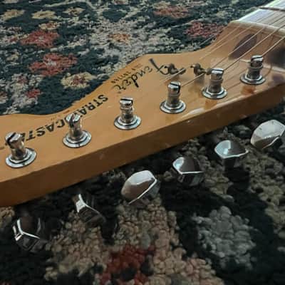 1982 Fender "Dan Smith" Stratocaster - Sienna Sunburst image 14