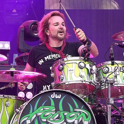 Rikki Rockett's Poison 2022 Stadium Tour DW 6-Piece Drum Set, Green/Silver Sparkle Flame. SIGNED! image 4