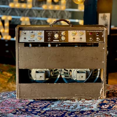 1957 Magnatone Custom 260 Vibrato 2x12 Tonemaster 35WATT image 6