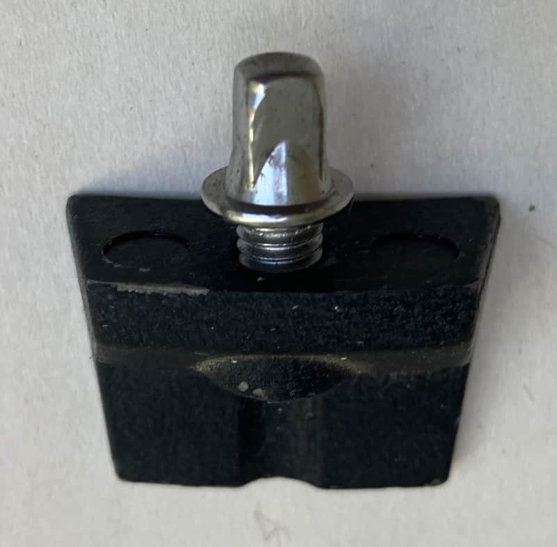 Tama Iron Cobra replacement toe plate with mounting screw image 1