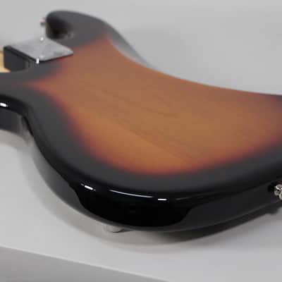 2022 Fender Player Series Precision Bass Sunburst Finish image 10