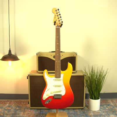 Fender – Stratocaster Left-Handed – Tequila Sunrise – w/Gigbag image 2