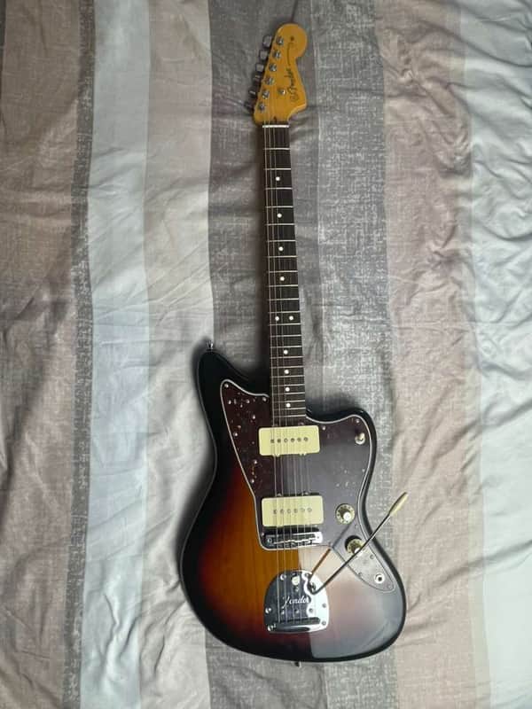 Fender American Professional II Jazzmaster with Rosewood Fretboard 2020 - Present - 3-Color Sunburst