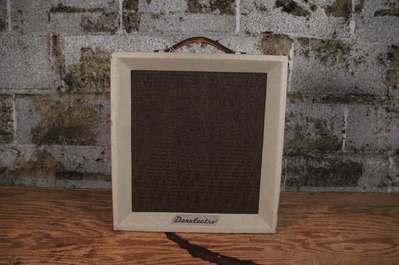 1960 Danelectro Cadet Model 122 1X8 Tube Combo image 1