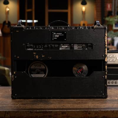 Vox AC30CC2 Custom Classic 2-Channel 30-Watt 2x12" Guitar Combo 2005 - 2010 - Black image 11