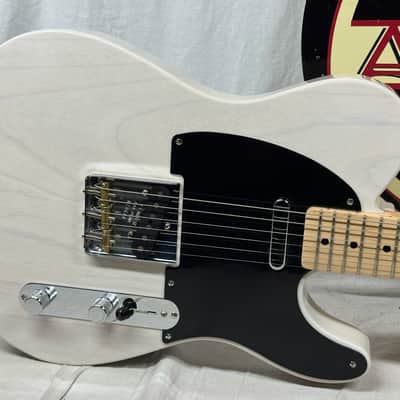 Fender USA Custom Shop '51 1951 Reissue Nocaster NOS Telecaster Guitar with COA + Case 2018 - White Blonde / Maple neck image 3