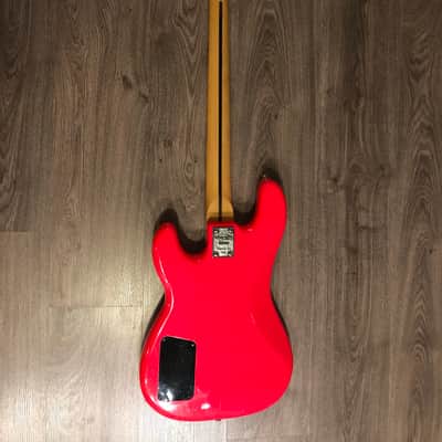 Kramer Striker 700ST Hot Pink bass image 4