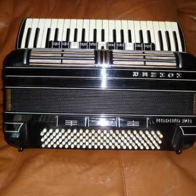 Professional concert Hohner Morino piano accordion LMMH,  dry tuned, 20",  Condition 9+ / 10. image 1
