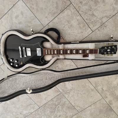 Gibson SG Standard USA, 2007, Ebony, with original Gibson hardcase image 4