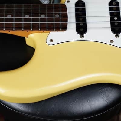 1989 -1990 Fender Stratocaster ST-72 / CST-50R, Made in Japan - Butter Yellow / Pro Setup image 19