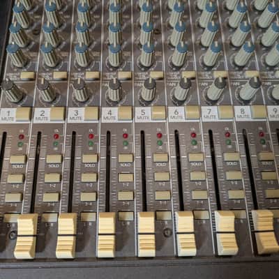 Mackie 1604-VLZ NON FUNCTIONING image 2