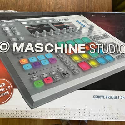 Native Instruments Maschine Studio 2010s - White image 4