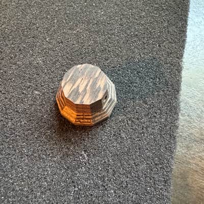 Guilford Wenge 1122 Facet Cut Volume/Tone potentiometer knob - 1.5mm set Screw / 6mm shaft - 1 Knob image 2