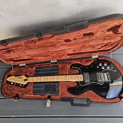 Peavey T-60 Electric Guitar with OHSC 8.2 lbs image 18