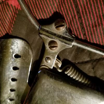 Kauffman/Rickenbacker Vibrola 1950s Chrome image 3