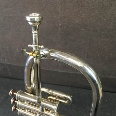 Conn 25A Switzerland Flugelhorn w/ Case and Mouthpiece image 17