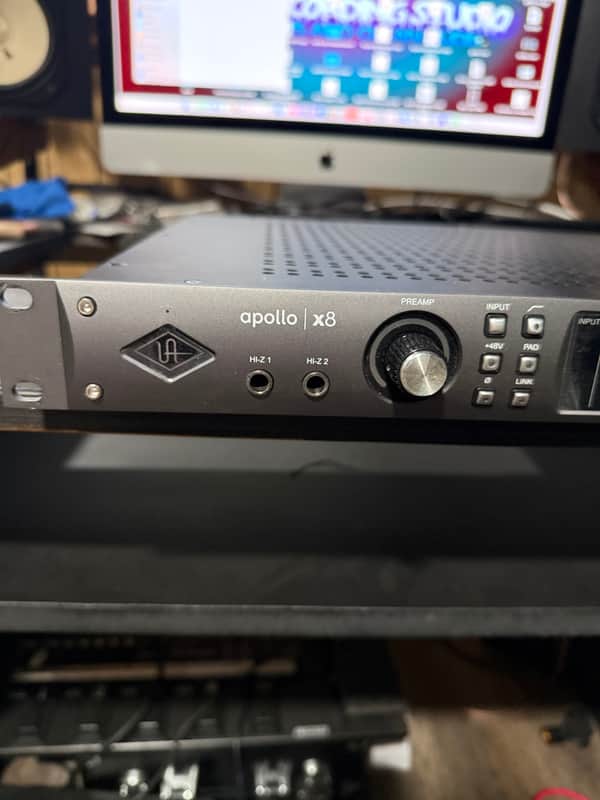 Universal Audio Apollo x8 Thunderbolt 3 Audio Interface 2018 - Present - Black image 1