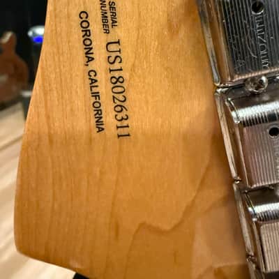 2018 Fender 60th Anniversary Classic Jazzmaster - Sunburst image 4