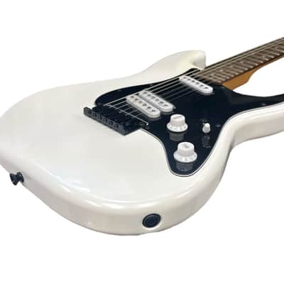 Squier Guitar - Electric Contemporary Stratocaster Special HT image 4