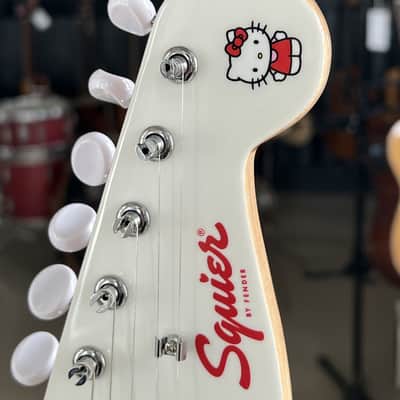 Squier Limited Edition Hello Kitty Stratocaster image 5