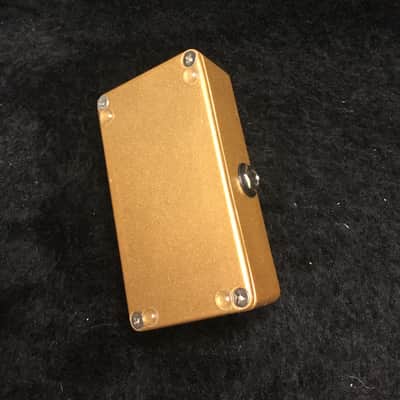 Walrus Audio Contraband Fuzz 2016 - 2017 - Gold Sparkle / Red image 2