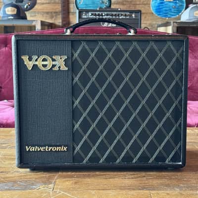 Vox Valvetronix VT20X Guitar Amplifier image 1