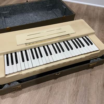 Hohner Organa 9807 1961 - White image 5