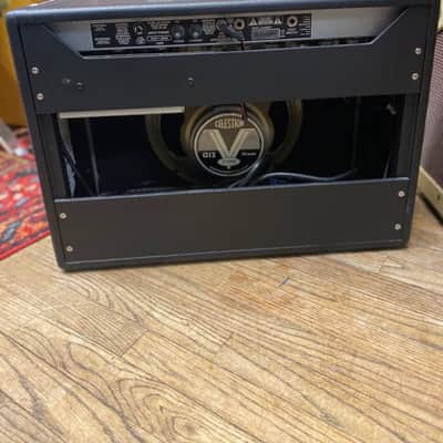 Fender '68 Custom Deluxe Reverb 2-Channel 22-Watt 1x12" Guitar Combo image 3