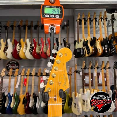 Fender 75 Th Anniversary Commemorative Stratocaster 2 Color Bourbon Burst Mn image 3