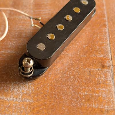 Fender Stratocaster Guitar Pickup With Cover Gray Bottom Flat Pole 1976 Black Cover image 3