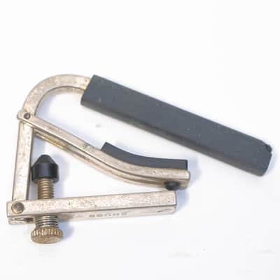 Set of 3 Vintage Capos - Yamaha Golden Gate Engraved Brass / Shubb image 3