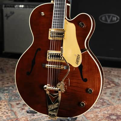 Gretsch G6122T-59 Vintage Select Edition '59 Chet Atkins Country Gentleman Hollow Body with Bigsby Electric Guitar - Walnut Stain Lacquer with Hardshell Case image 3