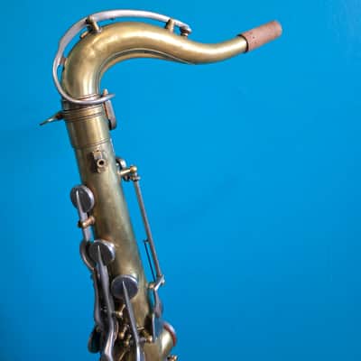 Martin Committee II Tenor Sax 1941 - Brass image 9