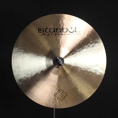 Istanbul Agop 16" Traditional Medium Crash - 1008g (video demo) image 1