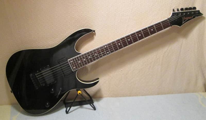 Ibanez RG Superstrat 2000's Black / Natural image 1