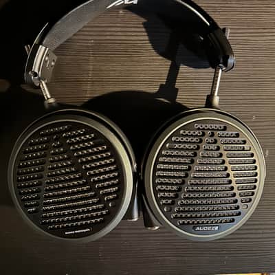 Audeze MM-500 lightly used less than 1 year old Headphones image 4