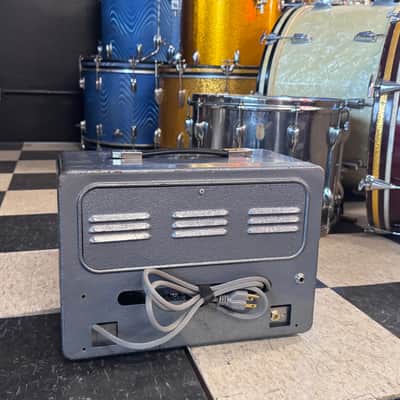 Kalamazoo Bass 30 rehoused image 2