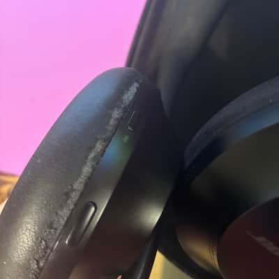 Bose Headphones 700 Wireless Noise Canceling Headphones image 7