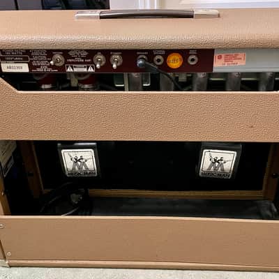 Fender '63 Vibroverb Reissue 40-Watt 2x10" Guitar Combo 1990 - 1995 - Brown Tolex image 8