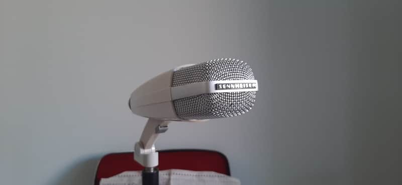 Sennheiser MD 421-2 Cardioid Dynamic Microphone 1960s - 1970s - White image 1