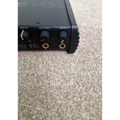 IK Multimedia AXE I/O Solo - Audio Interface - Like New w/ Original Box image 5
