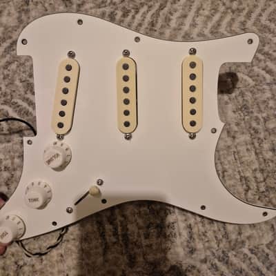 Seymour Duncan Antiquity II Surfer Strat Pickup Set 2010s - White image 1