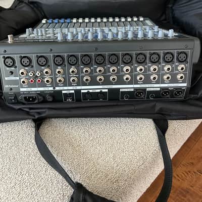 PreSonus StudioLive 16.0.2 USB 16-Channel Digital Mixer 2017 - Present - Blue/Silver image 3