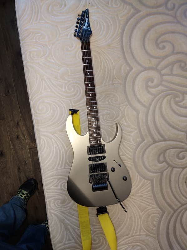 Ibanez RG570 2001grey Nickel MIJ image 1
