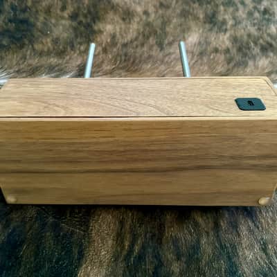 Petru Designs Now Playing Vinyl Record Stand Visualizer Walnut HIFI Stereo image 8