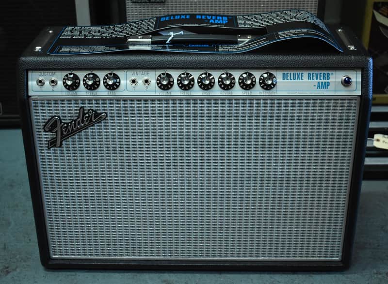 Fender '68 Custom Deluxe Reverb 1x12" Combo Amplifier Black w/FTSW image 1