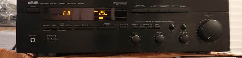 Yamaha Yamaha R-V98  vintage  Natural Sound AV receiver 1994 - Black image 1