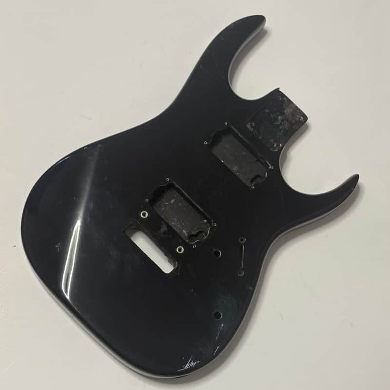 Ibanez Vintage 90s black super stratocaster body 2 point trem image 1